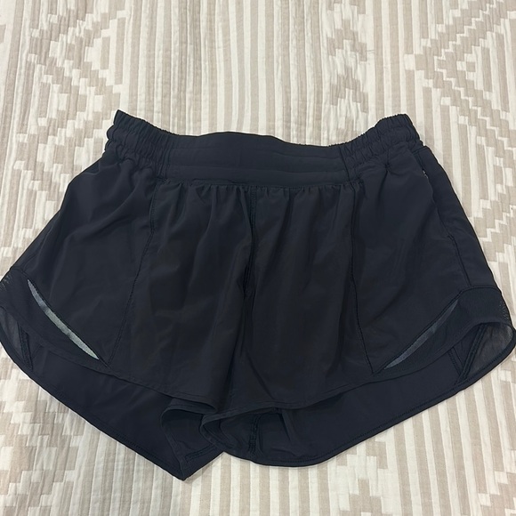 Lululemon Athletica Black Athletic Shorts with Reflective Detail - Picture 1 of 5